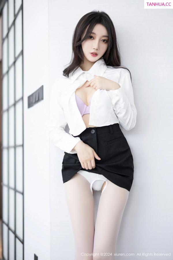 玥儿玥  [XiuRen]高清写真图 2024.03.18 No.8247 玥儿玥 丝袜美腿第38张图片